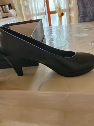 Scarpe FABILA nere come nuove