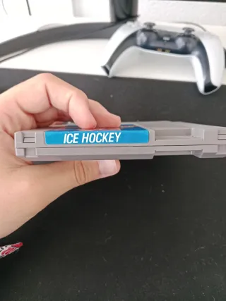 Nintendo Ice Hockey NES