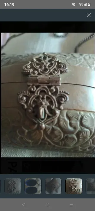 Bolso joya antiguo dorado