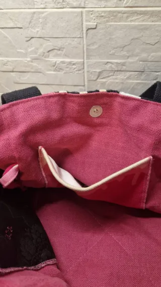 Borsa unica fatta a mano con pendente gioiello