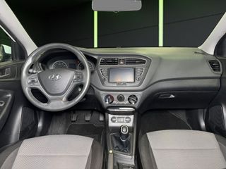 Hyundai i20 1.2 MPI Essence LE 55 kW (75 CV)