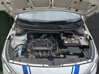Hyundai i20 1.2 MPI Essence LE 55 kW (75 CV)