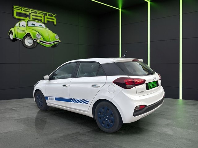 Hyundai i20 1.2 MPI Essence LE 55 kW (75 CV)