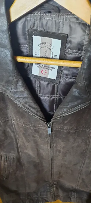 Chaquetón de cuero marrón talla 56