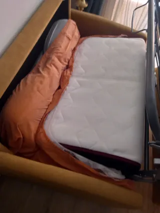 Sofá Cama mostaza  Tipo Terciopelo