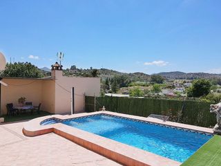 Chalet en alquiler en Coín