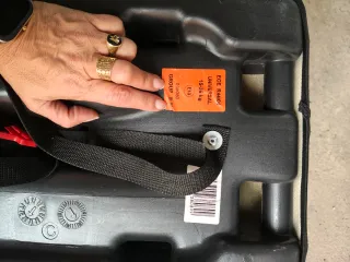 Elevador asiento coche bebé negro