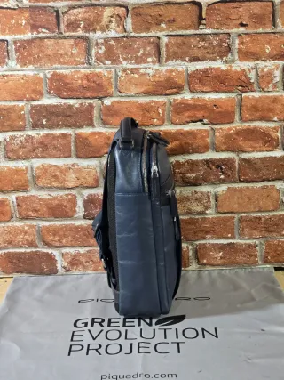 ZAINO MONOSPALLA PIQUADRO LINEA CARY CA4114W82-B