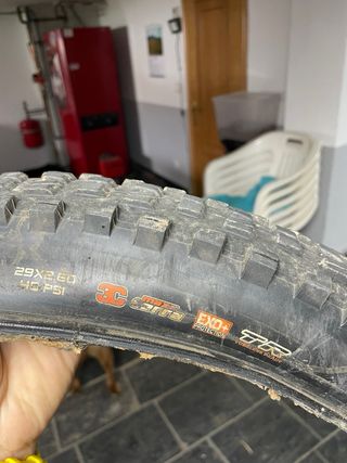 Cubierta maxxis