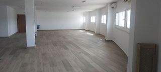 Oficina en alquiler en Barrio de la Estación en Coslada