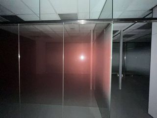 Local comercial en alquiler en Ermitagaña - Mendebaldea en Pamplona