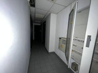 Local comercial en alquiler en Ermitagaña - Mendebaldea en Pamplona