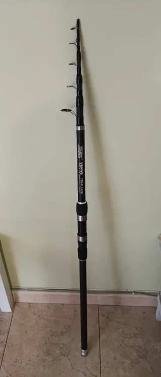 Caña de pescar telescópica
