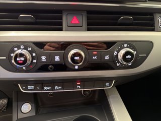 Audi A4 Advanced 30 TDI 100 kW (136 CV) S tronic