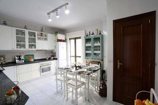 Chalet en venta en Coria del Río