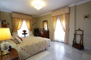 Chalet en venta en Coria del Río