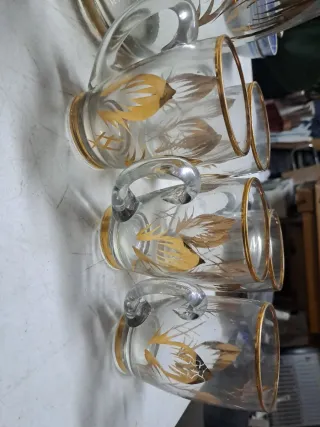 Juego de jarra y vasos de cristal