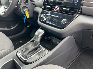 Hyundai Ioniq 1.6 GDI HEV Klass DCT 104 kW (141 CV)