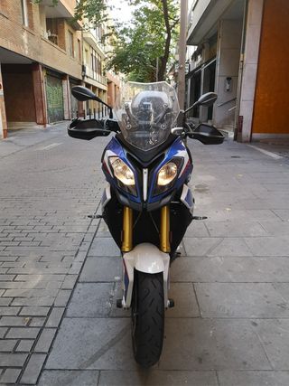 BMW S1000XR