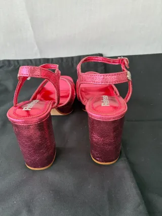 Sandalias Refresh Fucsia Plataforma
