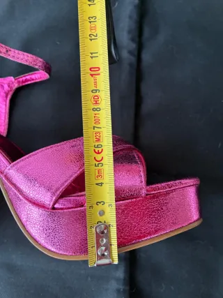 Sandalias Refresh Fucsia Plataforma