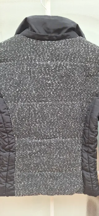 Chaqueta acolchada negra