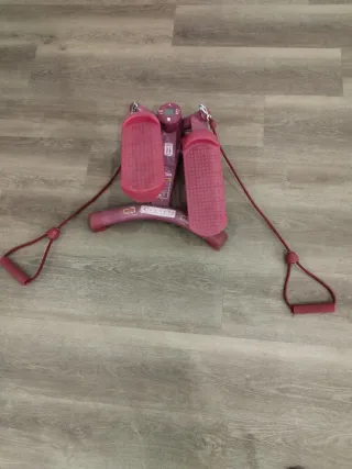 Pedaleador estático con bandas elásticas