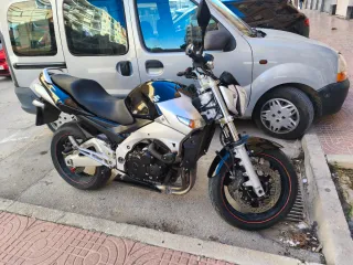 Suzuki GSR 600 2007
