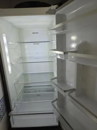 Frigorífico SAMSUNG 201cm INOX Gran Capacidad 401L