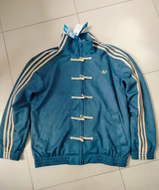 Chaqueta Adidas Año del Dragón