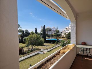 Piso en venta en Nueva Andalucía centro en Marbella