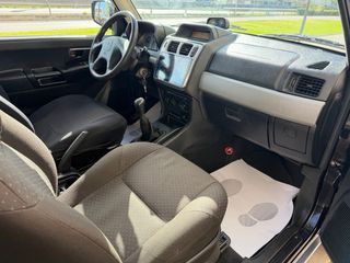 Mitsubishi Montero 2005