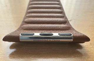 Apple Watch 44mm. Saddle Brown Leather Link S/M