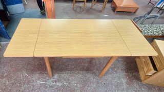 MESA DE COCINA DE MADERA EXTENSIBLE