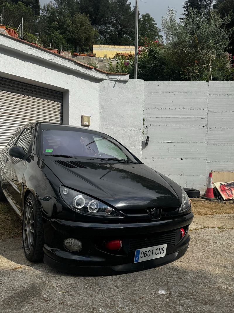 Peugeot 206 2003 - foto 1