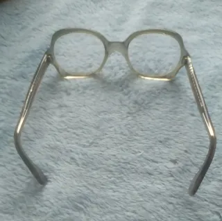 Cione's. Ulleres infantils. Anys 70.