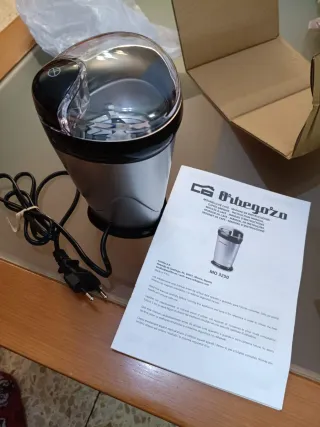 Molinillo de café Orbegozo MO 3250