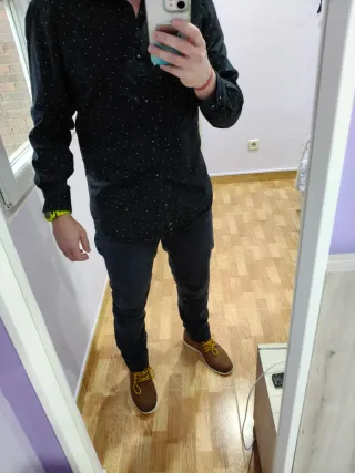 Camicia elegante da uomo nera