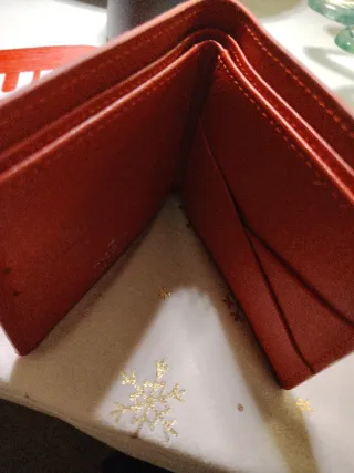 Cartera Supreme Roja Letras Blancas