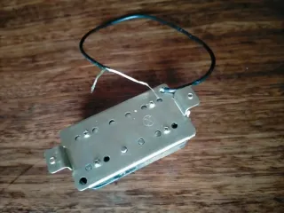 Pastilla Humbucker Guitarra Japón