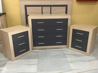 conjunto comoda con 2 mesitas de noche
