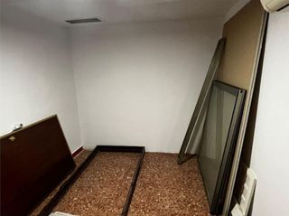 Oficina en venta en Mercado en Alicante