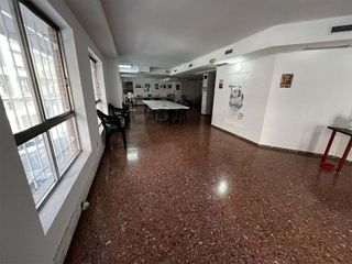 Oficina en venta en Mercado en Alicante