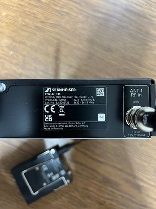 Sistema Inalámbrico Sennheiser EW-D