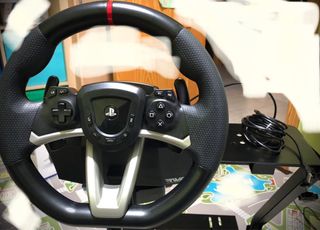 Volante e Pedali HORI RWA per PS5/PS4
