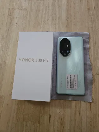 Honor 200 pro