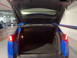 Peugeot 3008 Hybrid 225 e-EAT8 Allure