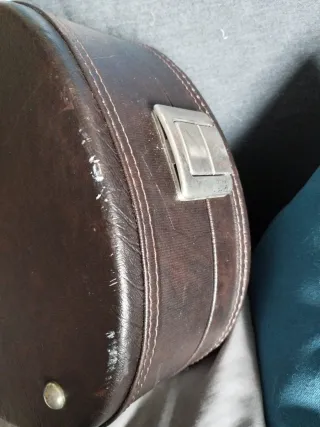 Estuche robusto de violín marca FAMA + accesorios