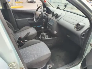 Ford Fiesta 2004