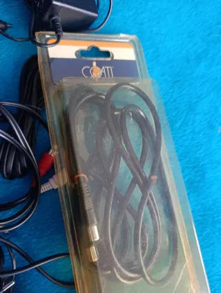 Lote cables, cargadores y adaptadores